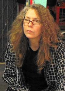 Elizabeth Lisa Petrulis head and shoulders in studio 2013